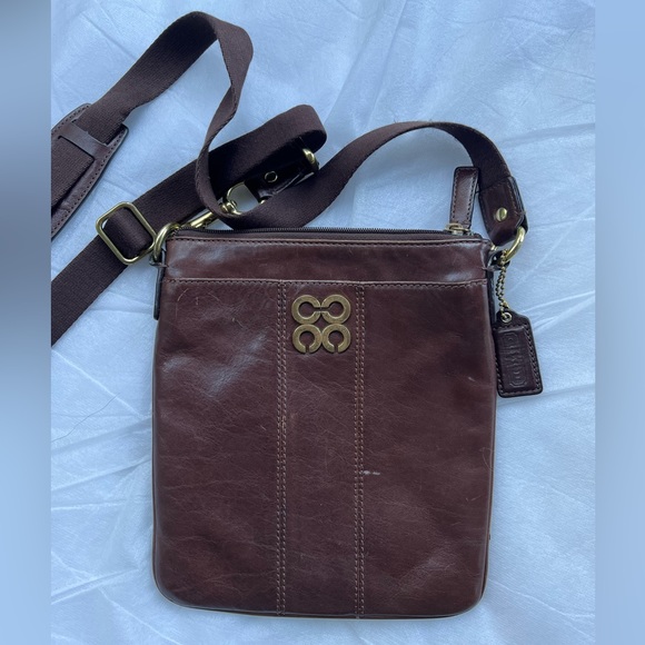 COACH Purse - Picture 1 of 5